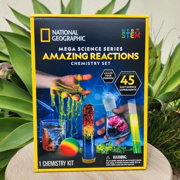 NATIONAL GEOGRAPHIC Amazing Chemistry Set Science Kit 45 Crystal Growing STEM - Picture 9 of 12